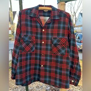 Rare Vintage wool and Rayon 1950s tooke playday loop collar ombre plaid shirt